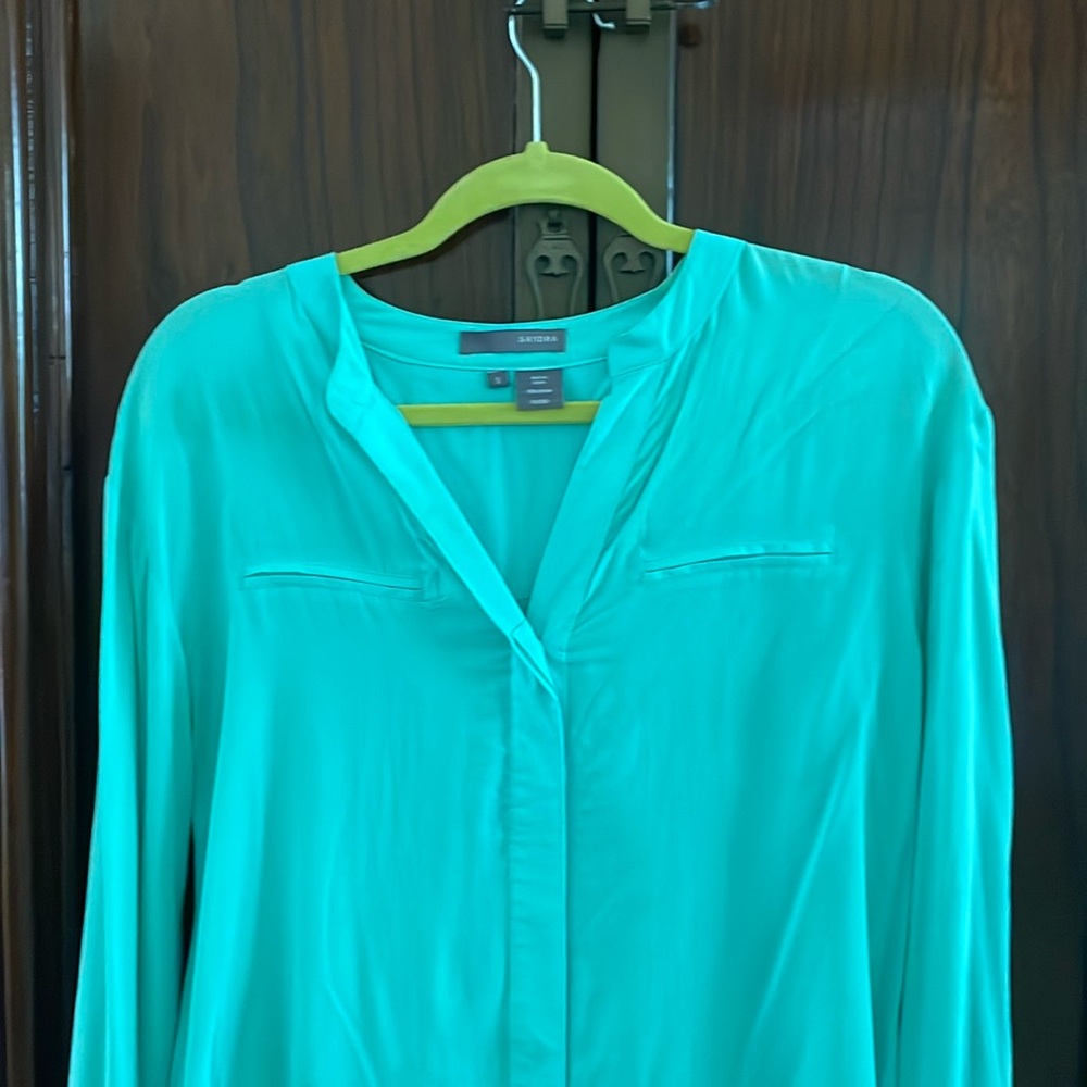 Sandra women’s rayon mint green long sleeve small shirt